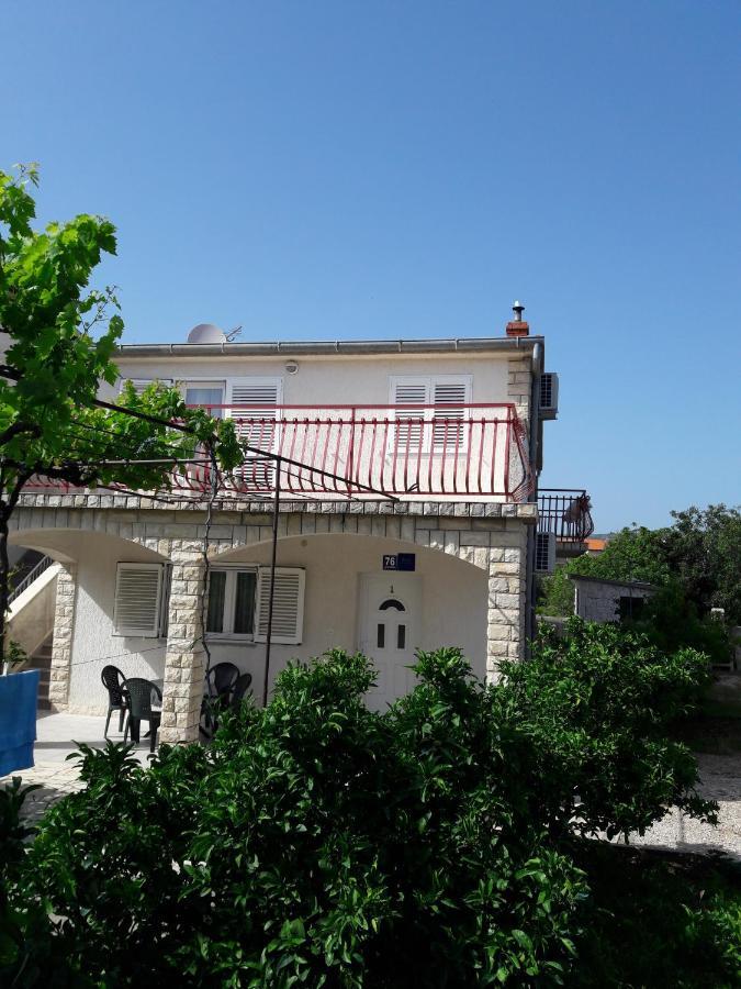 Apartment Bise Rogoznica  Exteriör bild